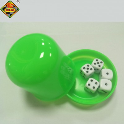 Wholesale color plastic can be customized shaker KTV dice cup 16mmdice